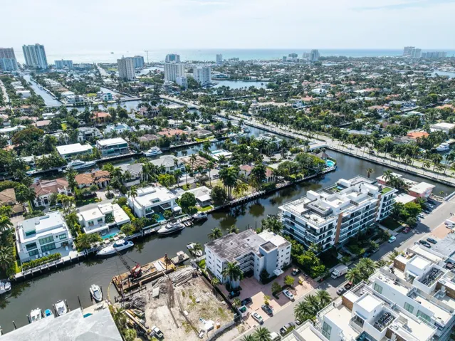 40 Isle of Venice Dr Fort-large-008-029-