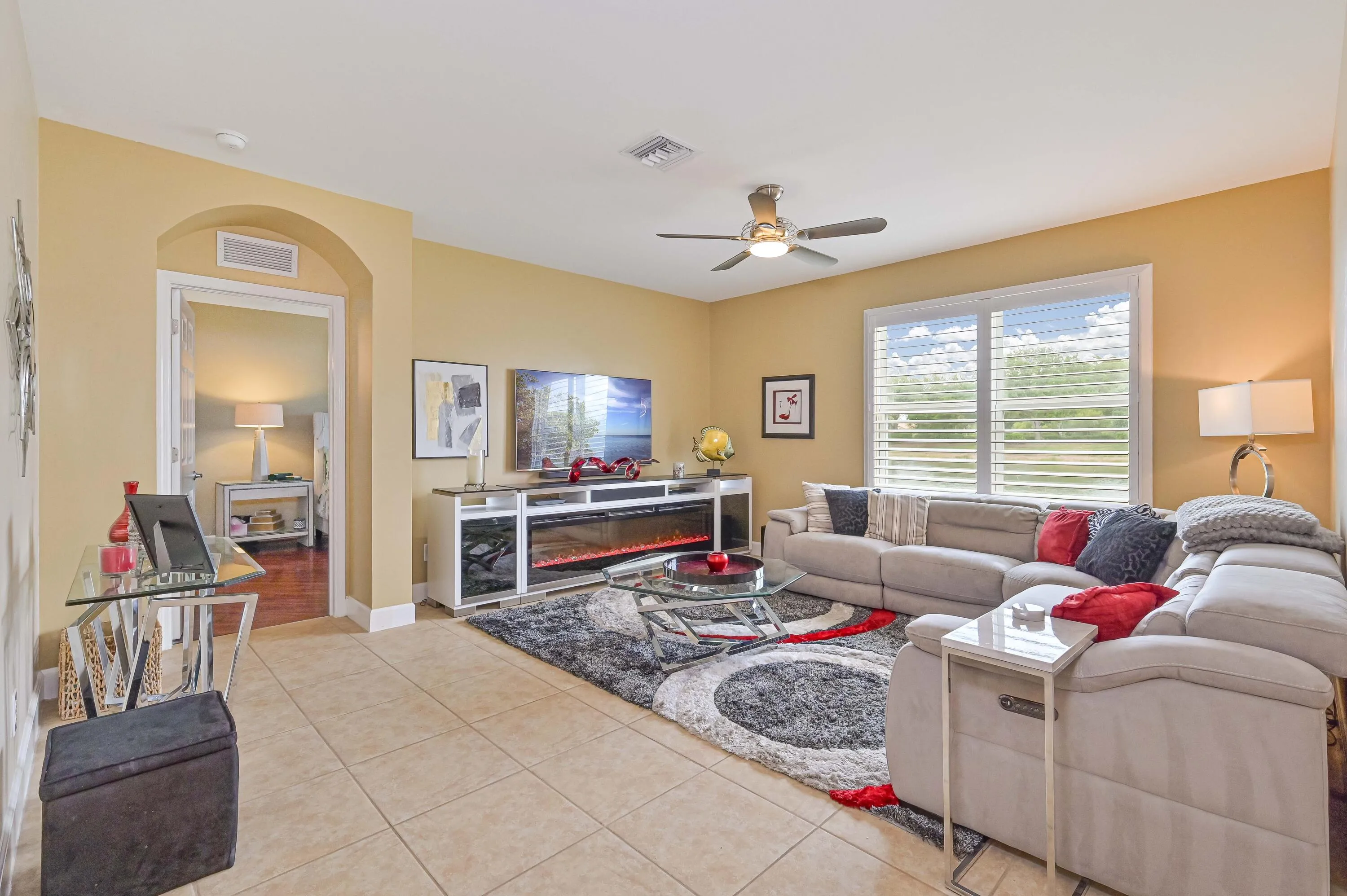 Property photo 33