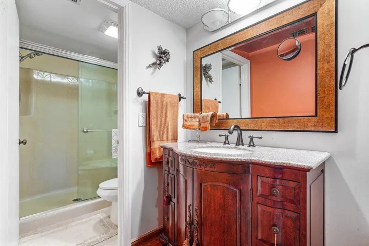 025-5200EastClubCircle-106-BocaRaton-FL-