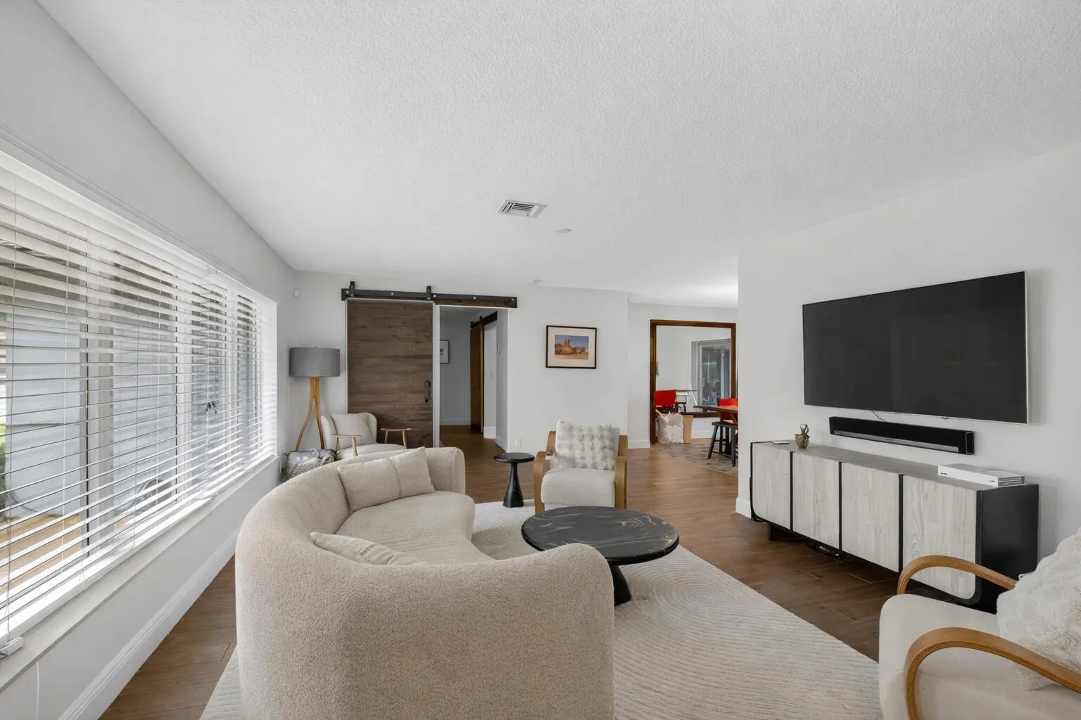 03_Living room