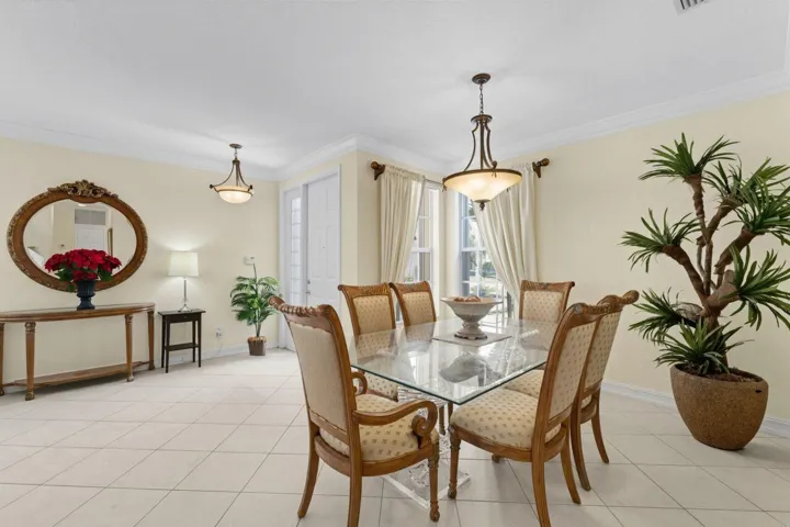 Formal dining room