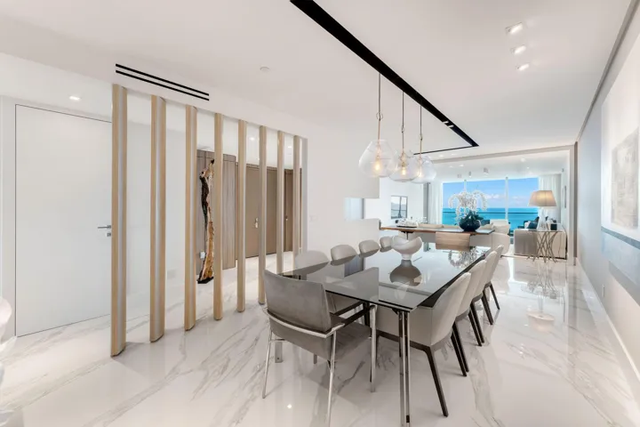 08_10201 Collins Ave_1oakstudio_10