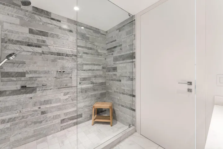 34_10201 Collins Ave_1oakstudio_29