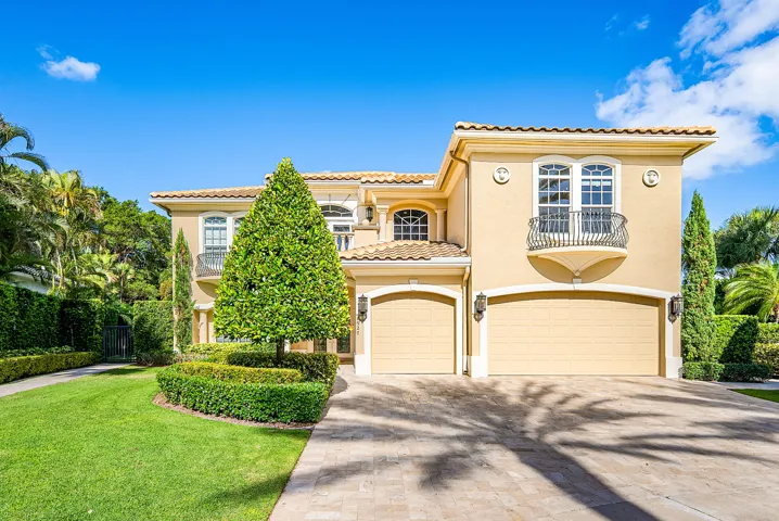 001-8927OaklandHillsDrive-DelrayBeach-FL