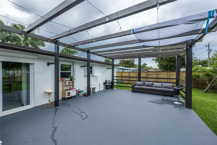 Covered Back Yard Patio