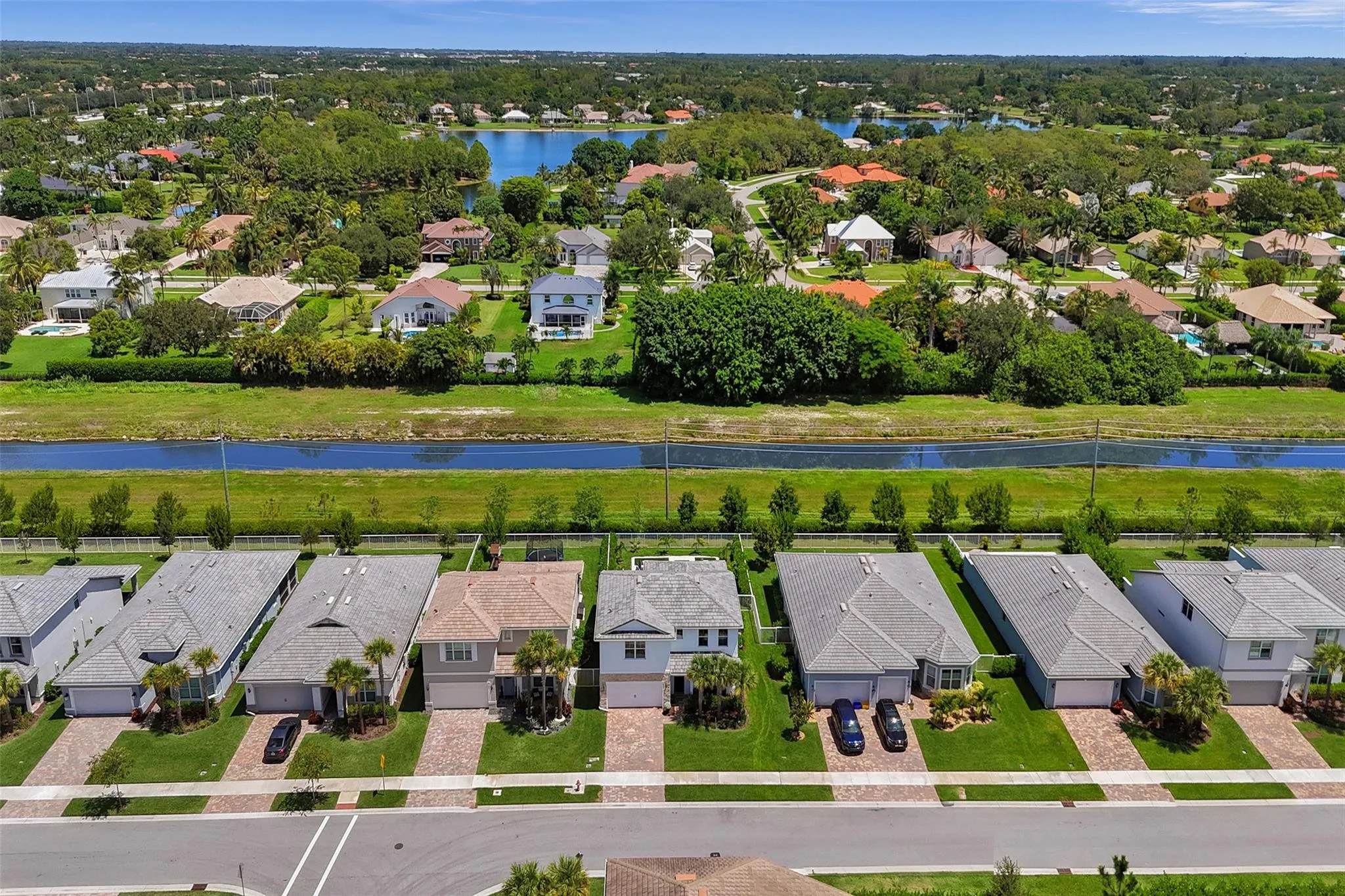 Property photo 99