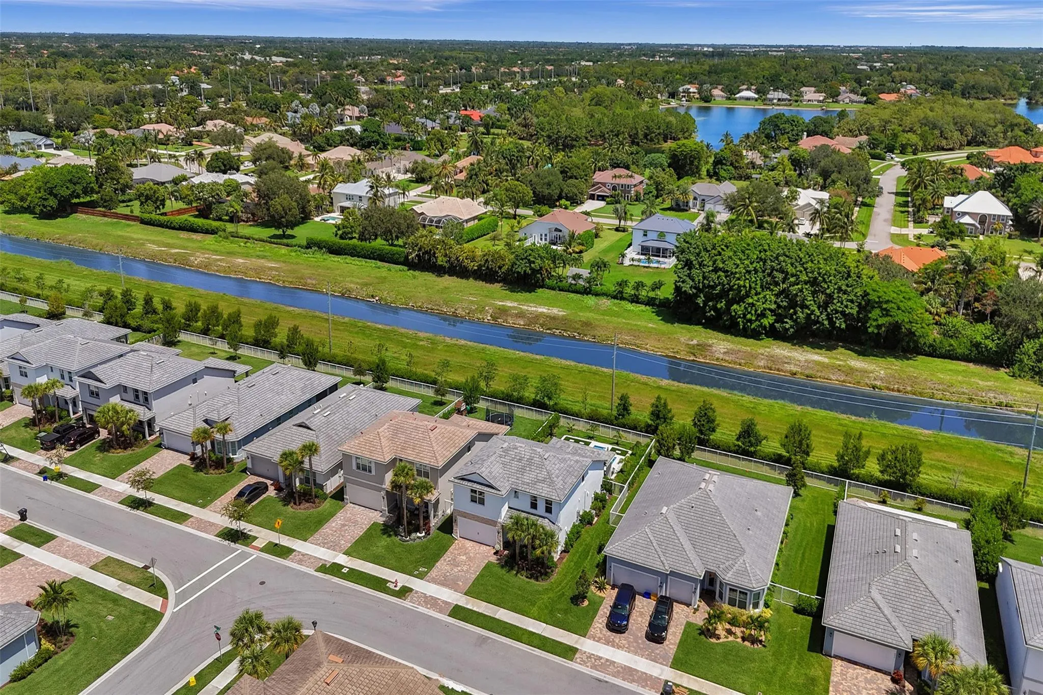 Property photo 100