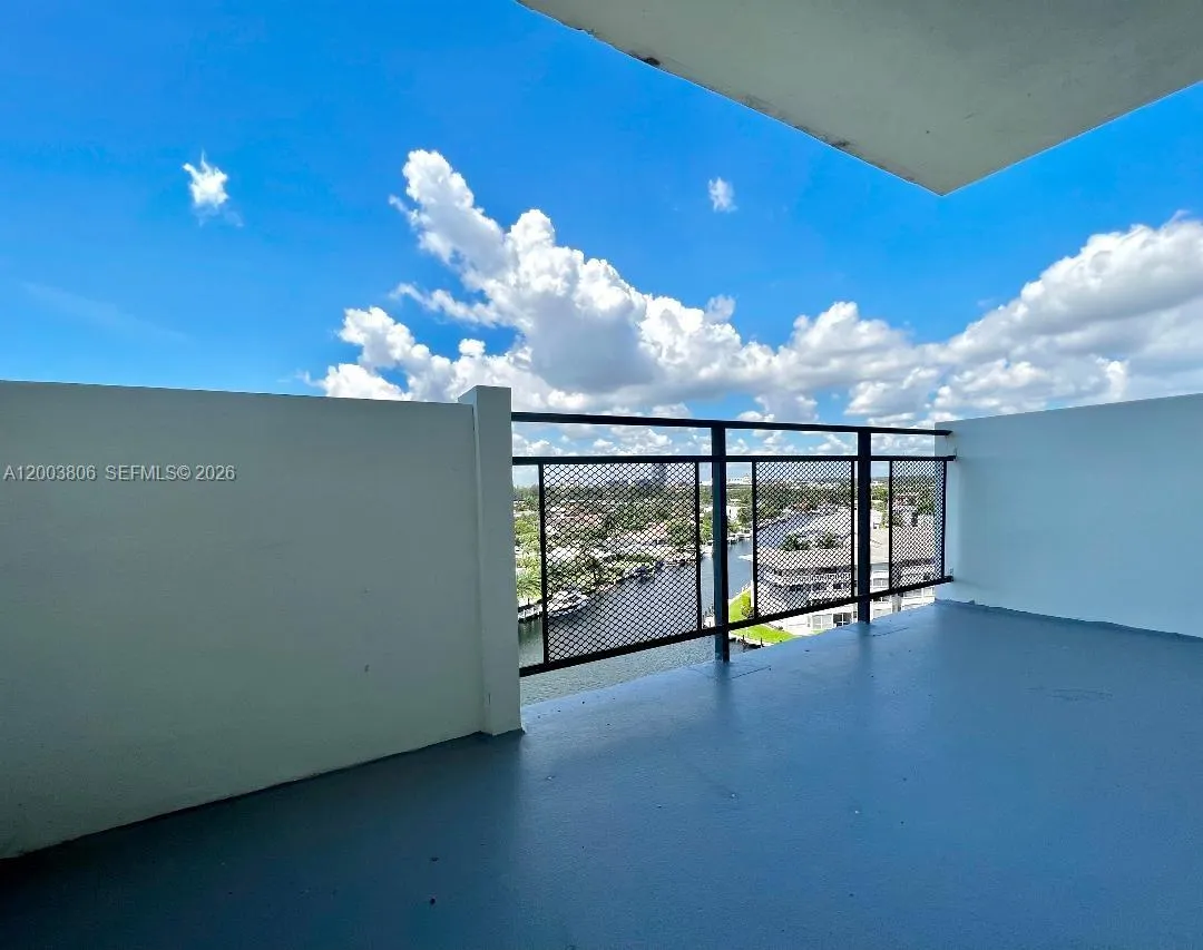 Large Open Balcony with beautiful Bayview
