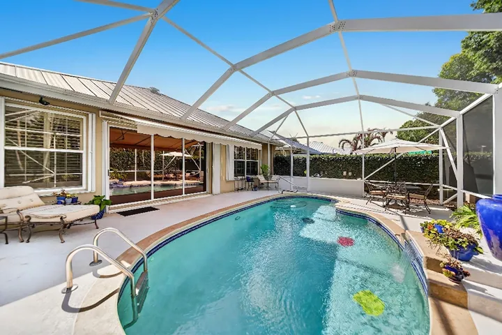 Pool 1