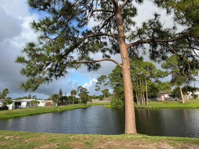 community lake
