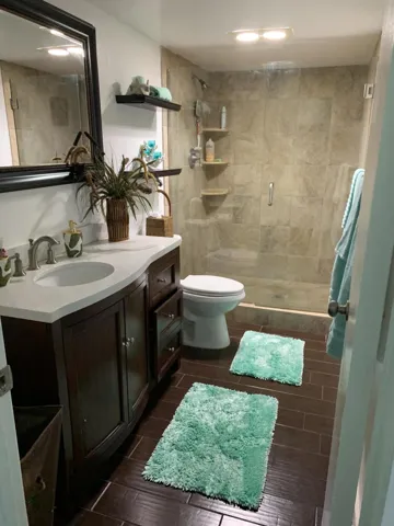 D55DFF87-FE70-4EF7-AF85-E6E2D050249C