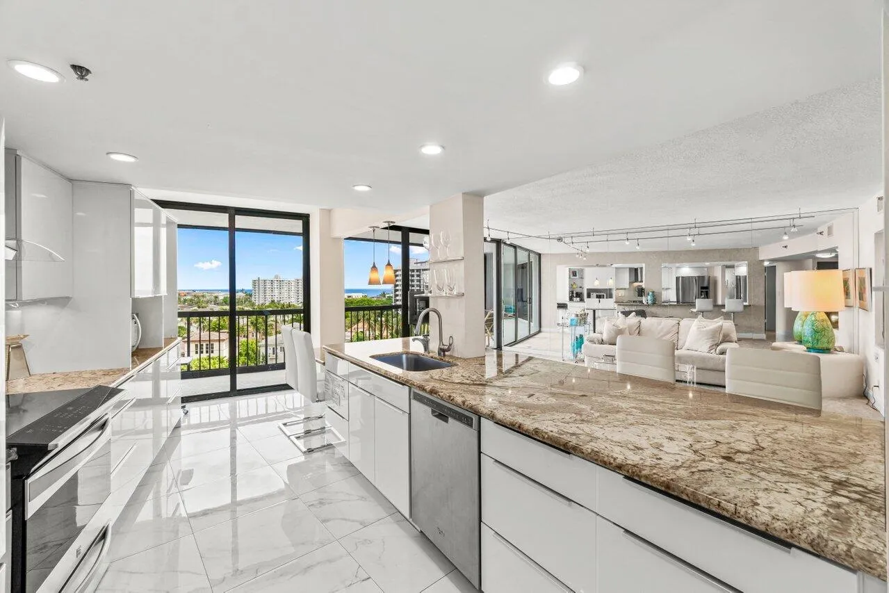 OPEN KITCHEN CONCEPT