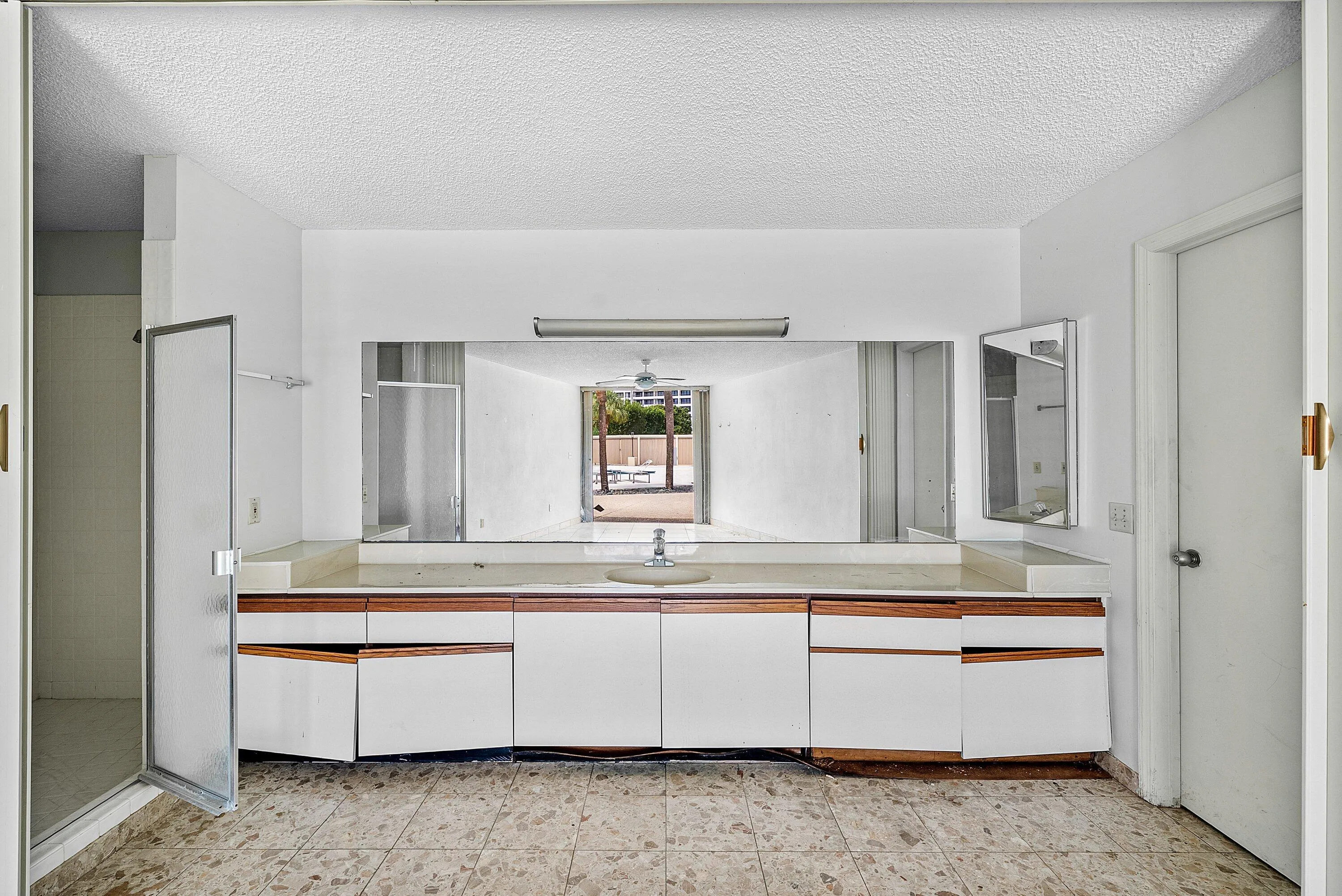031-1401SouthOceanBoulevard-105-BocaRato