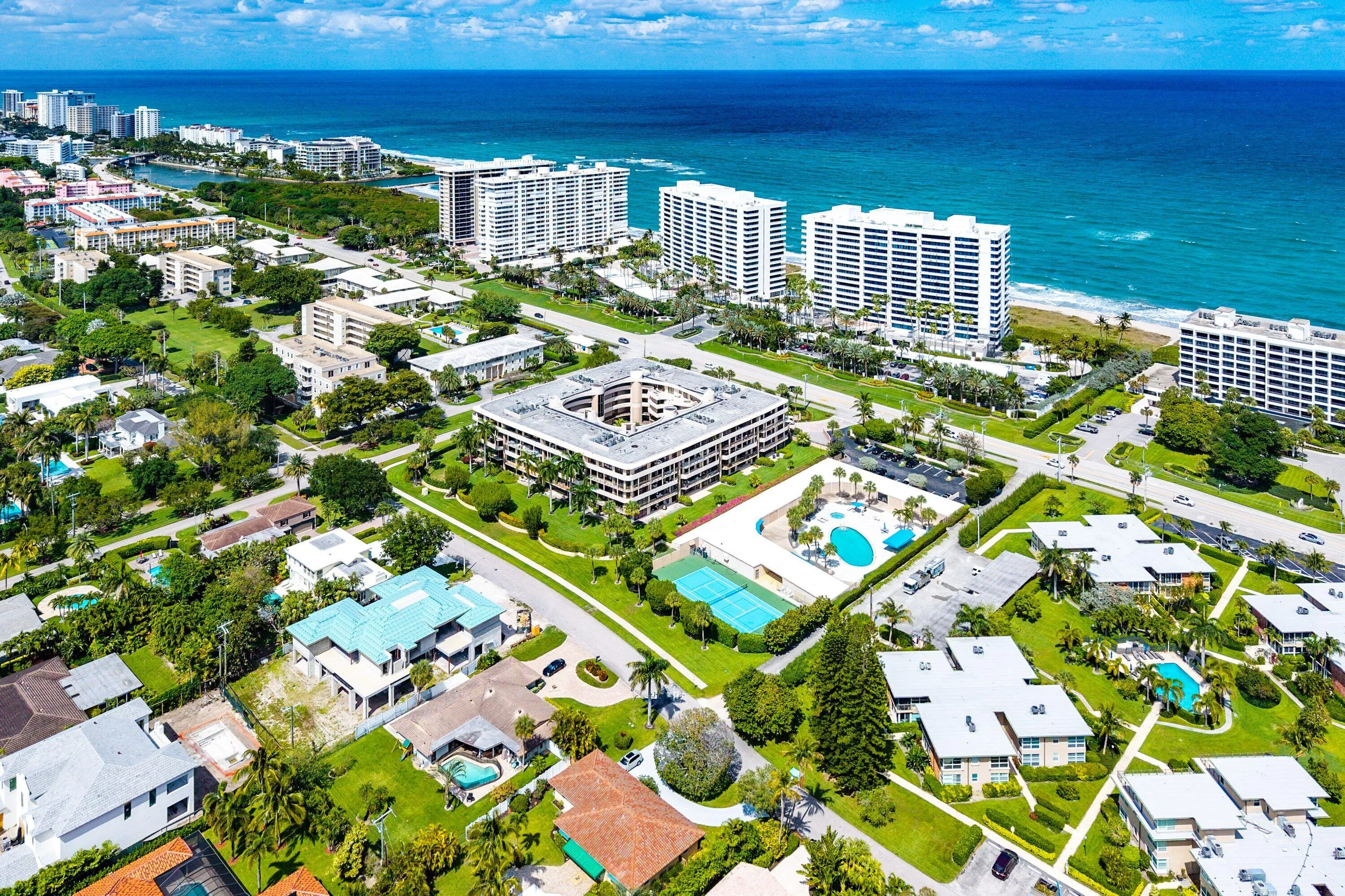 041-1401SouthOceanBoulevard-105-BocaRato