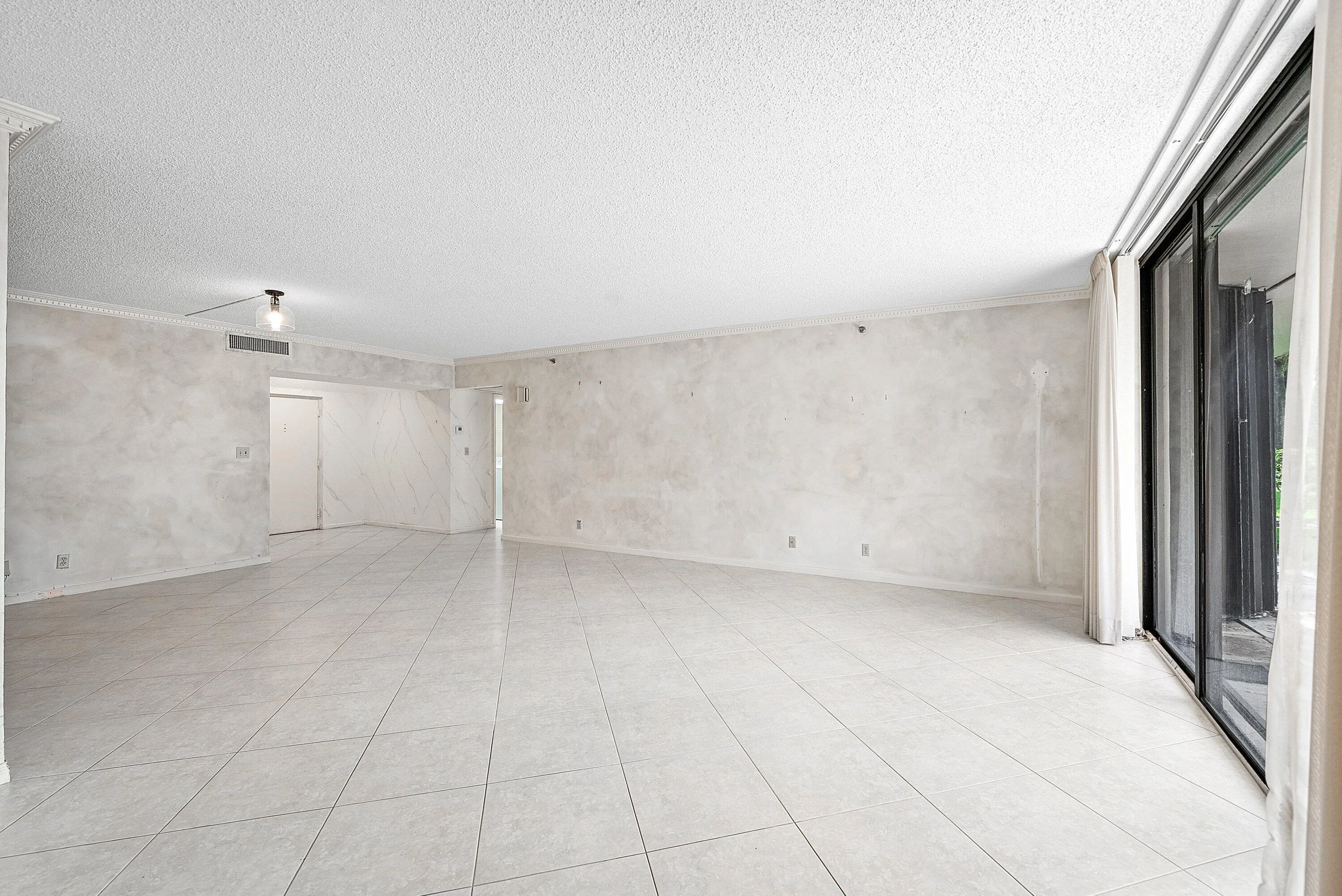 011-1401SouthOceanBoulevard-105-BocaRato