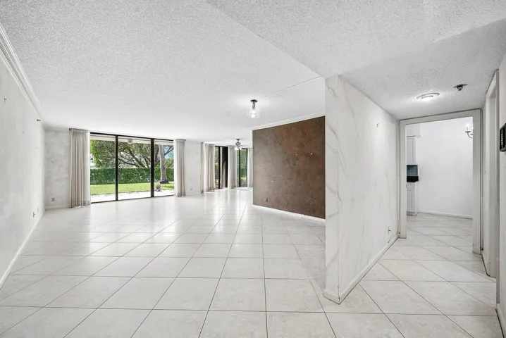 008-1401SouthOceanBoulevard-105-BocaRato