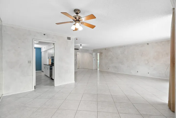013-1401SouthOceanBoulevard-105-BocaRato