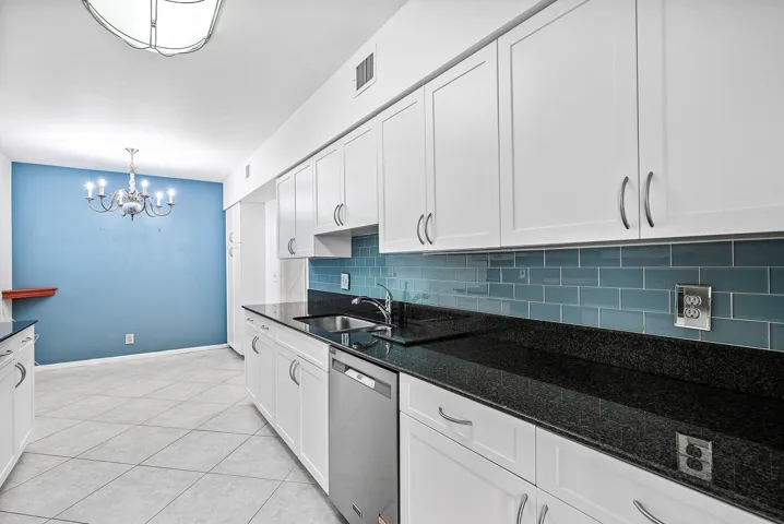 014-1401SouthOceanBoulevard-105-BocaRato