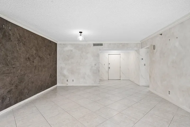 010-1401SouthOceanBoulevard-105-BocaRato