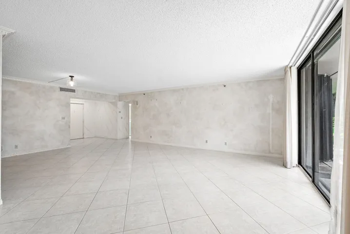011-1401SouthOceanBoulevard-105-BocaRato