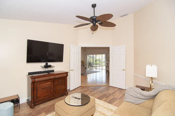3RD BEDROOM.OFFICE