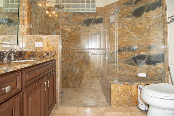 LUXURIOUS MASTER BATHROOM