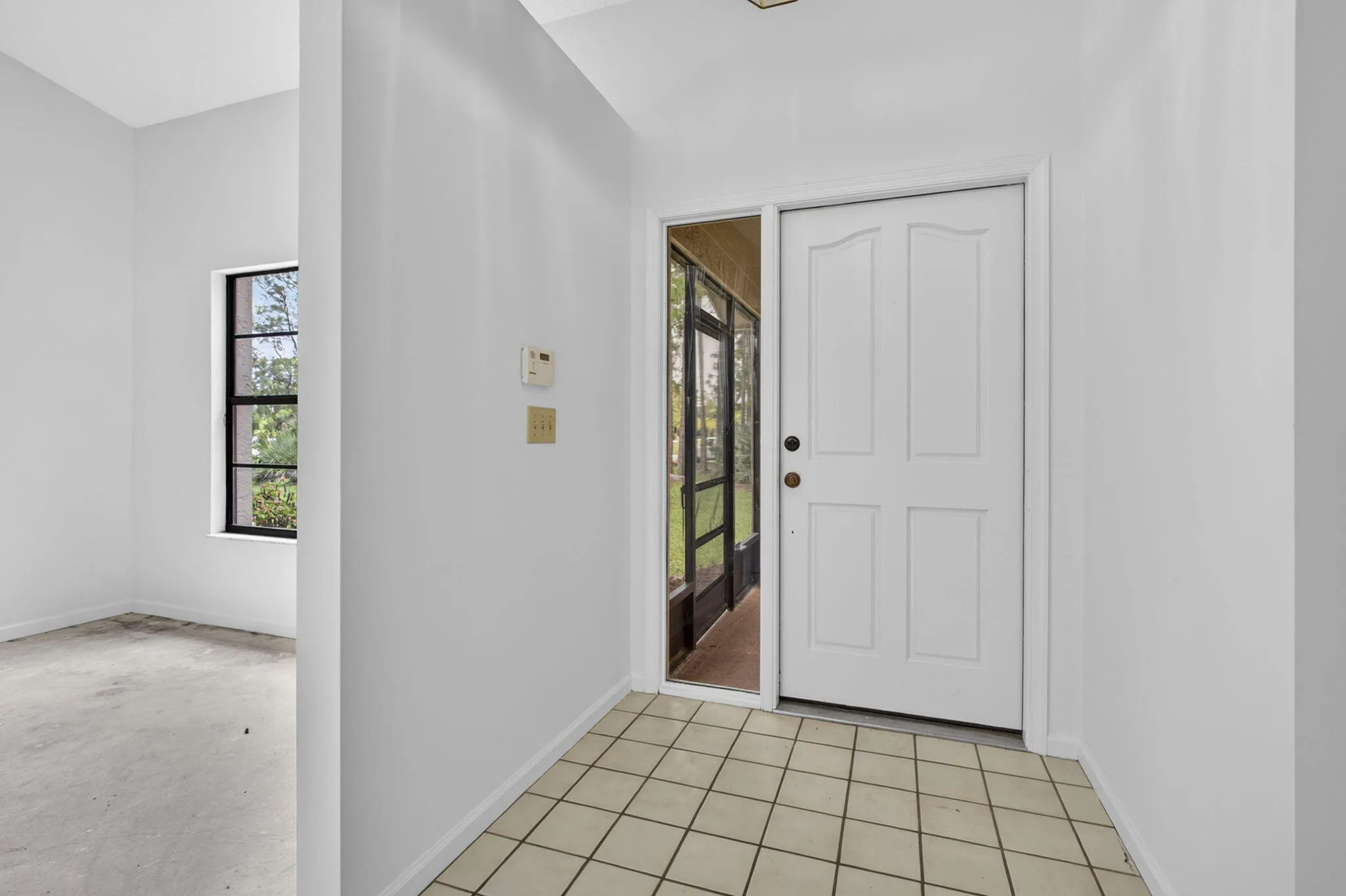 6045 Hall Blvd (12)