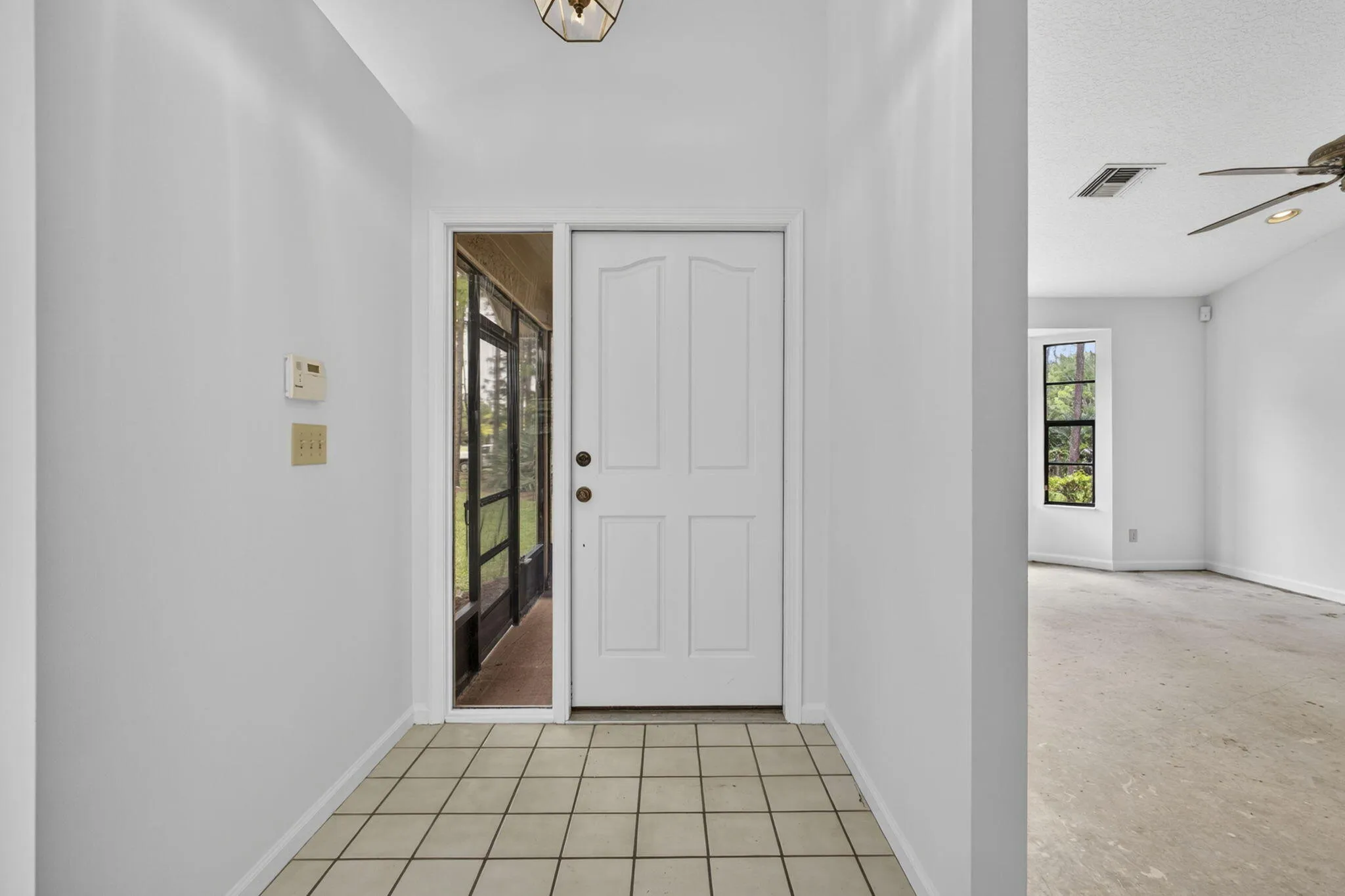 6045 Hall Blvd (13)