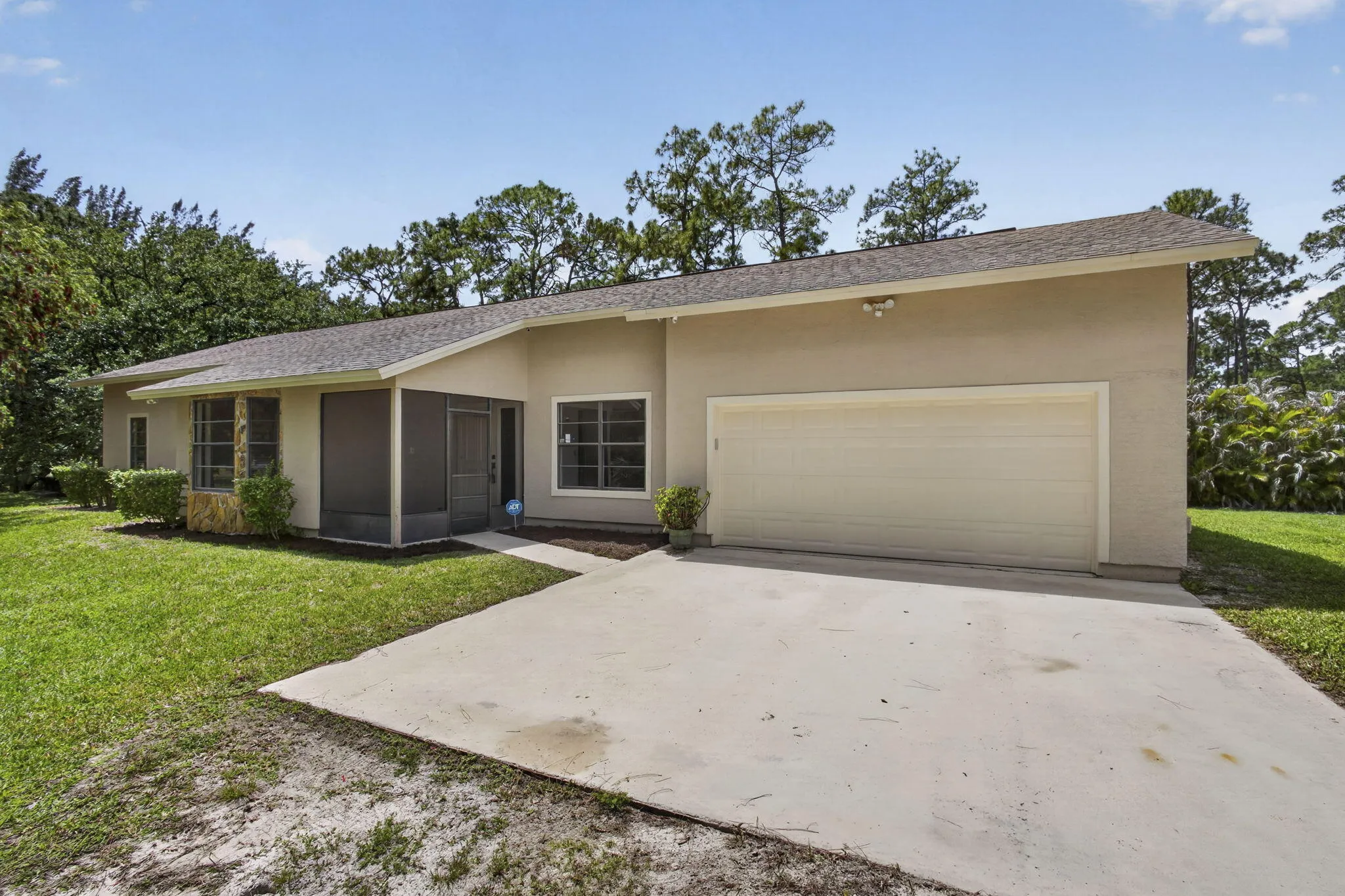 6045 Hall Blvd (5)