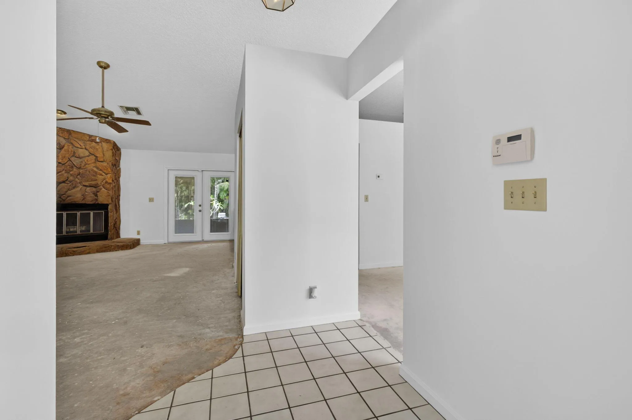 6045 Hall Blvd (11)