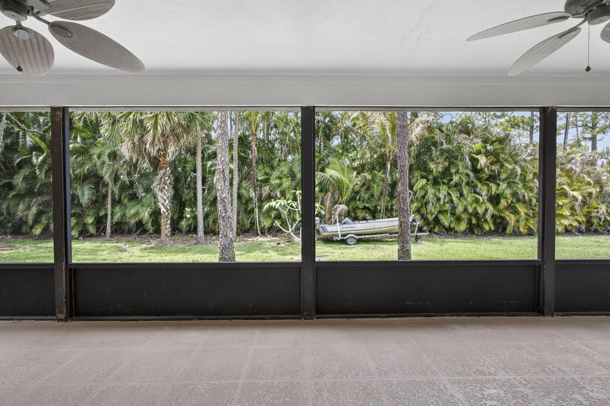 6045 Hall Blvd (45)