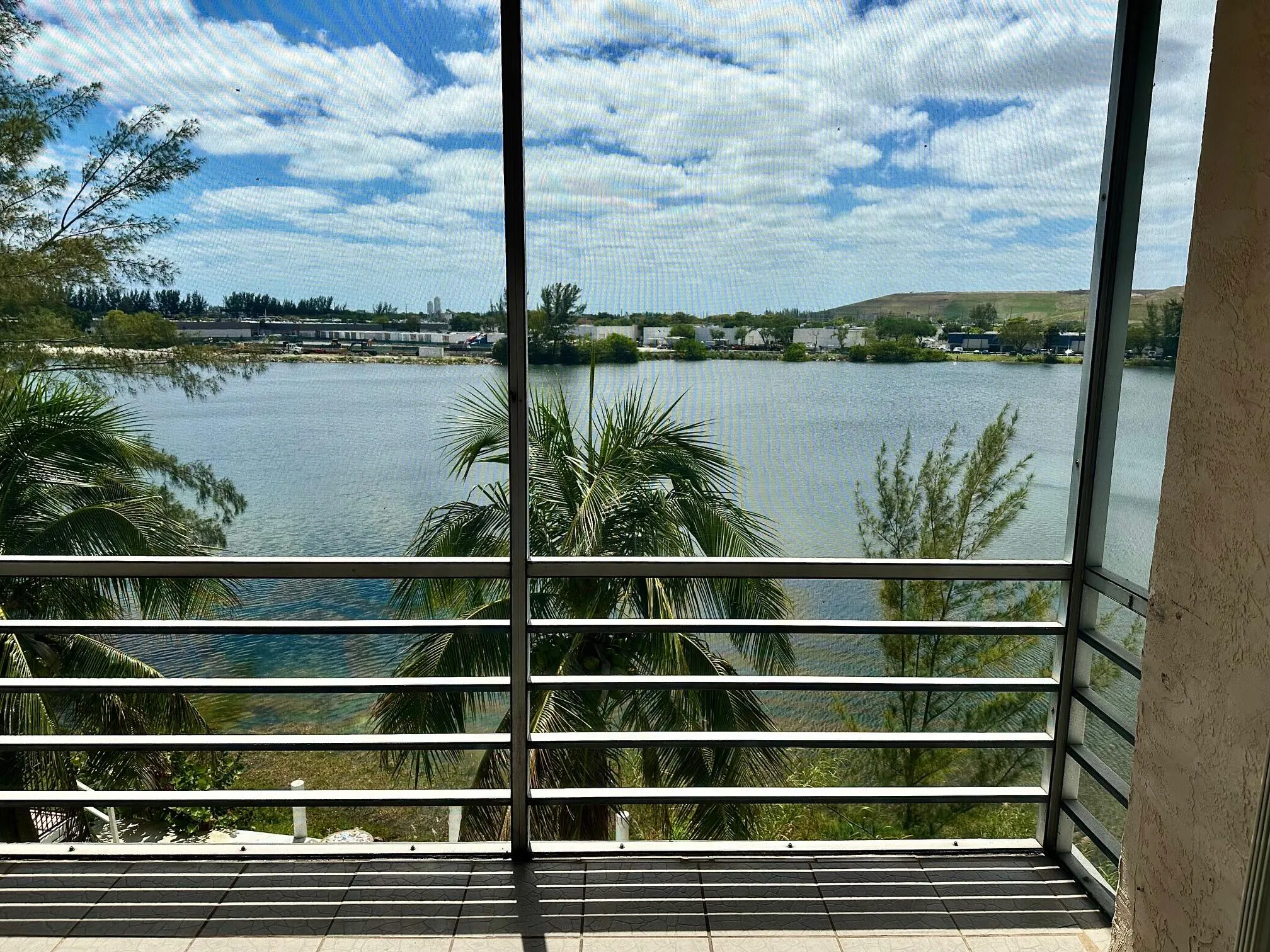 Lakeview from every room!