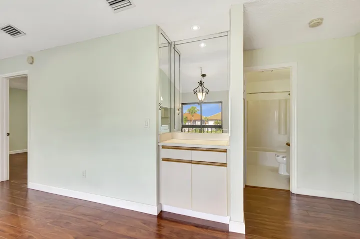 built in bar area