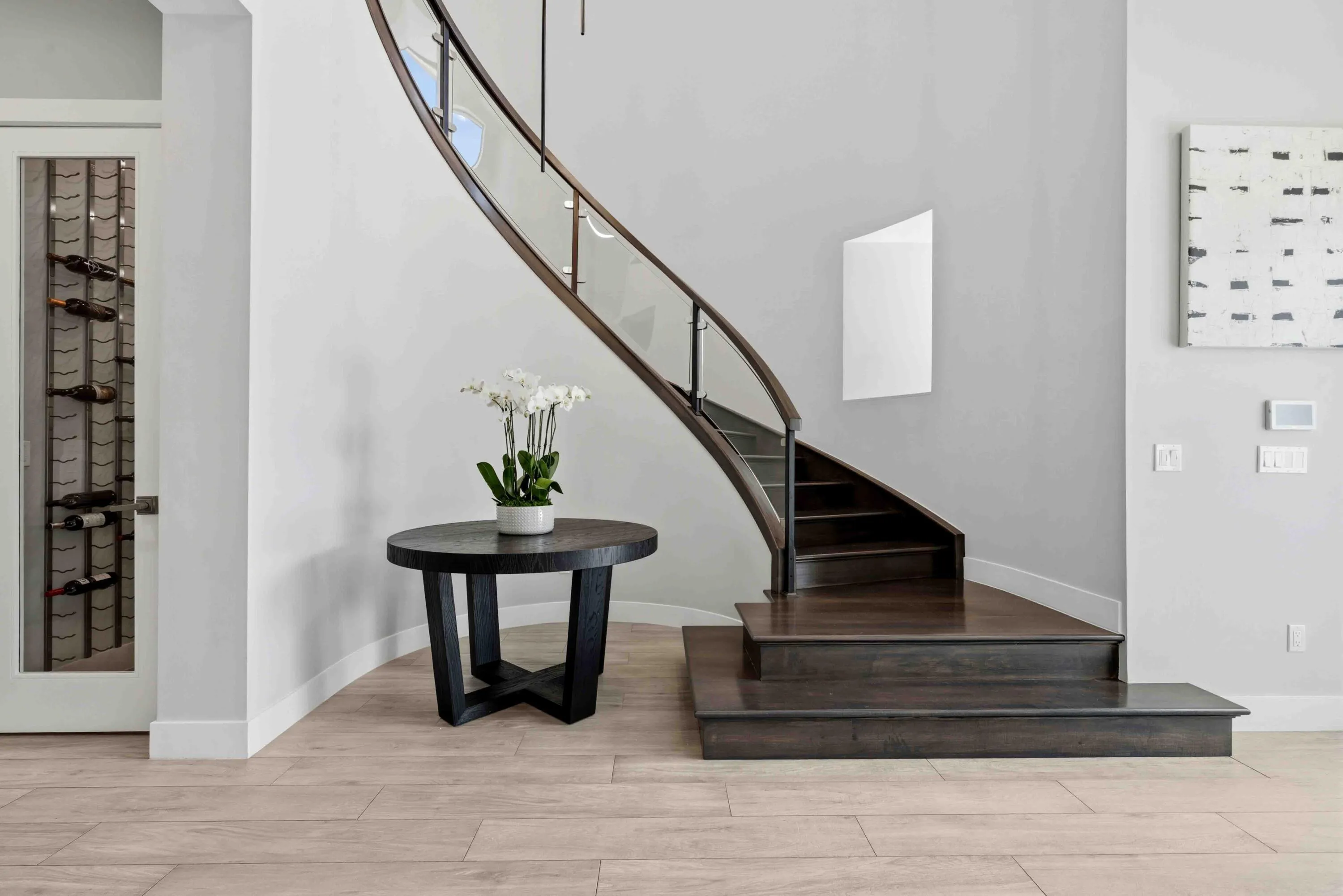 Curved Glass Railing Staircase