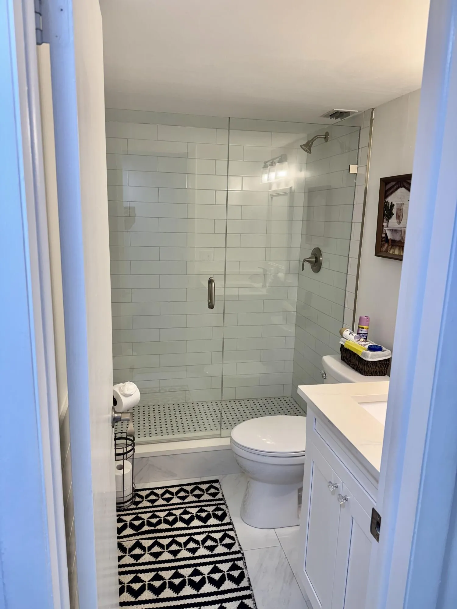 2nd Bathroom