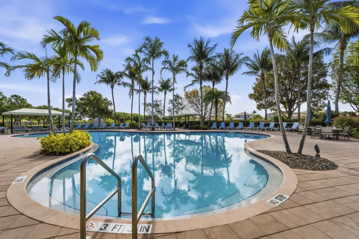 42_the marbella lakes clubhouse - pool (