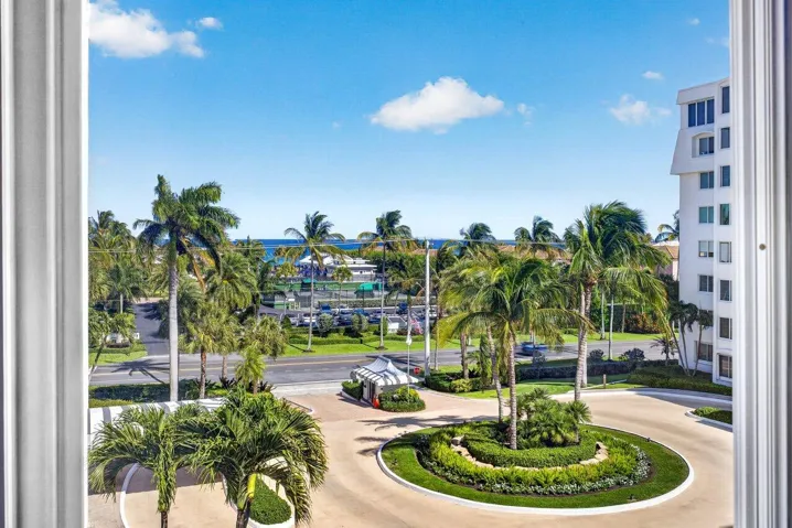 030-2000SouthOceanBoulevard-403-DelrayBe