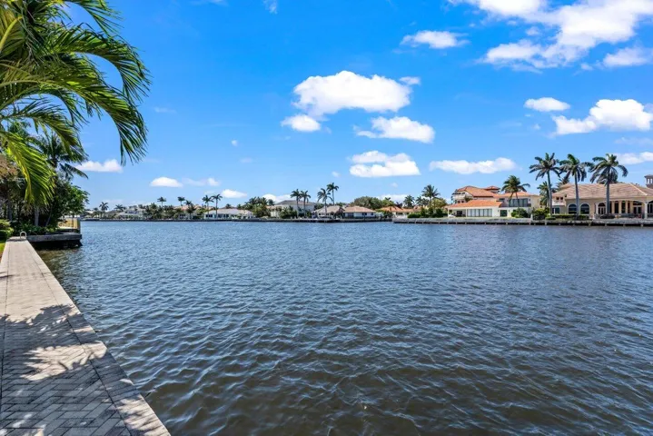 047-2000SouthOceanBoulevard-Unit605-Delr
