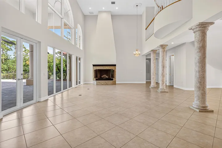 008-6071Northwest69thWay-Parkland-FL-330