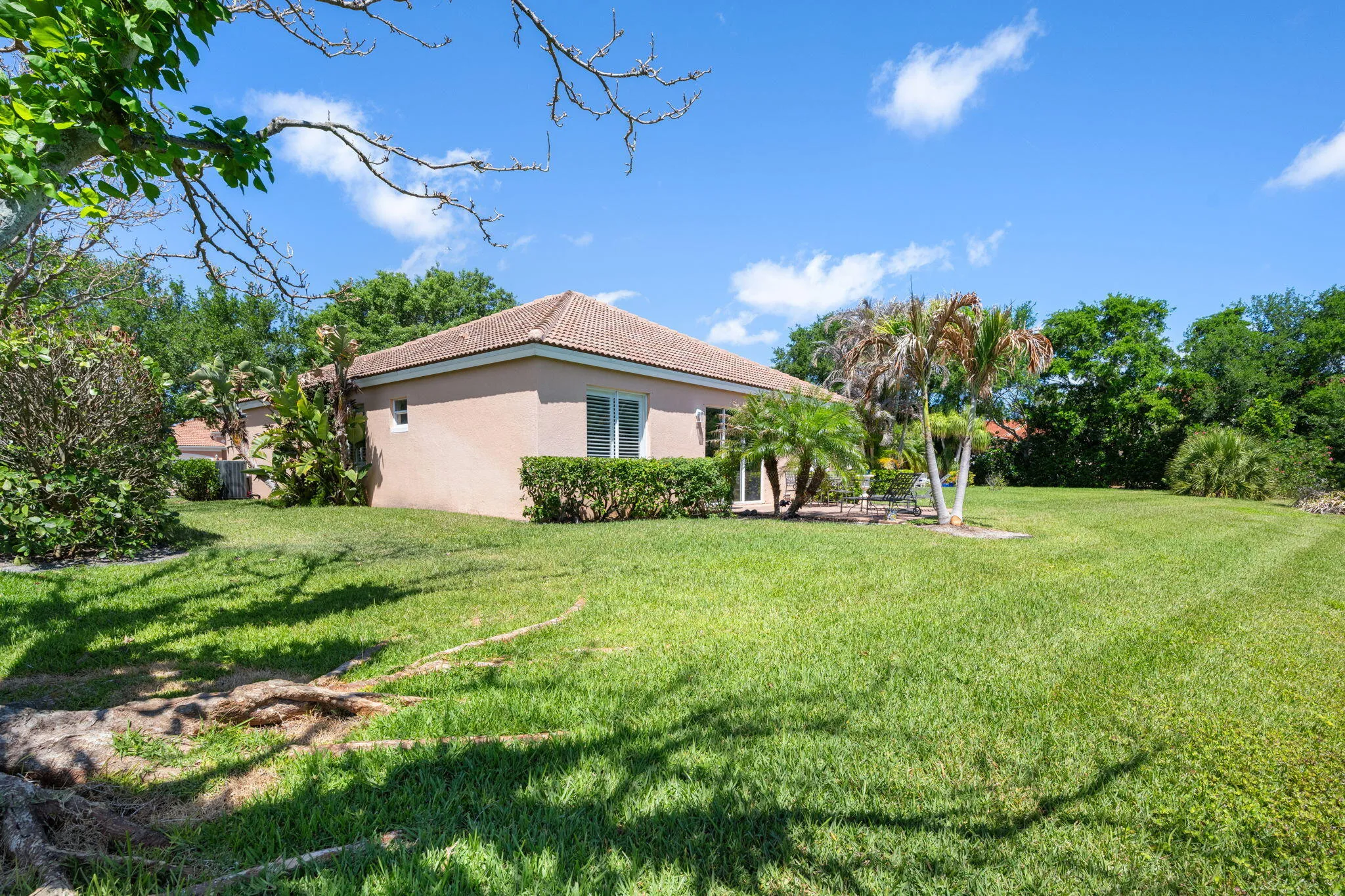 Property photo 32
