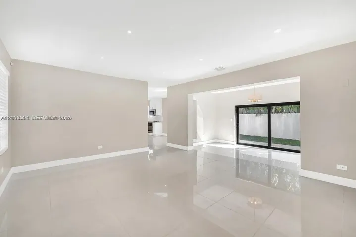 empty, before furniture