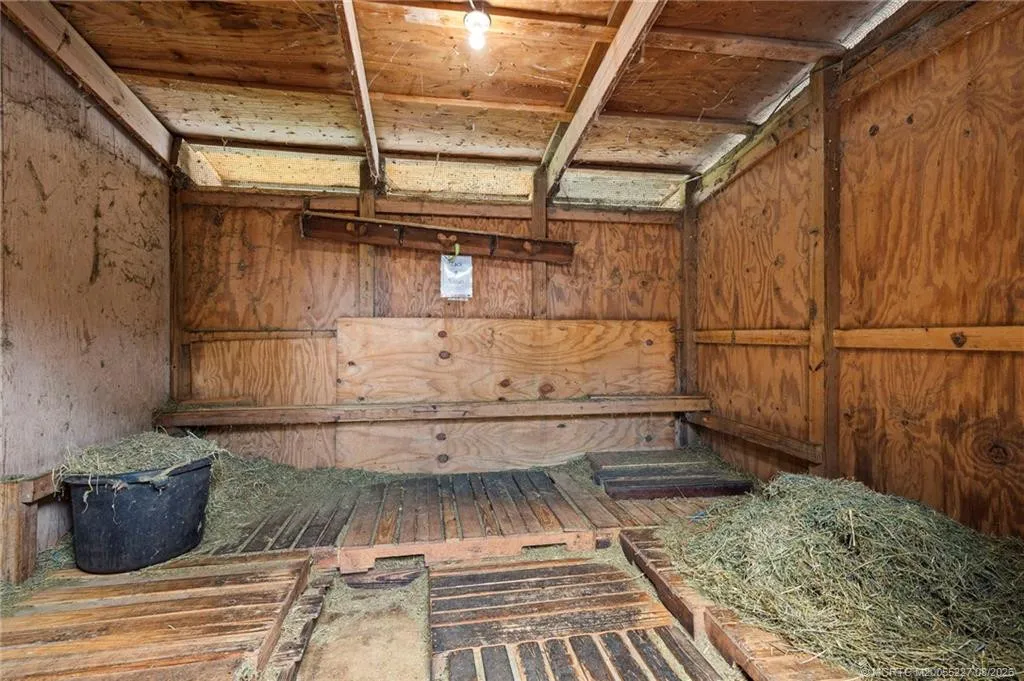 Property photo 80