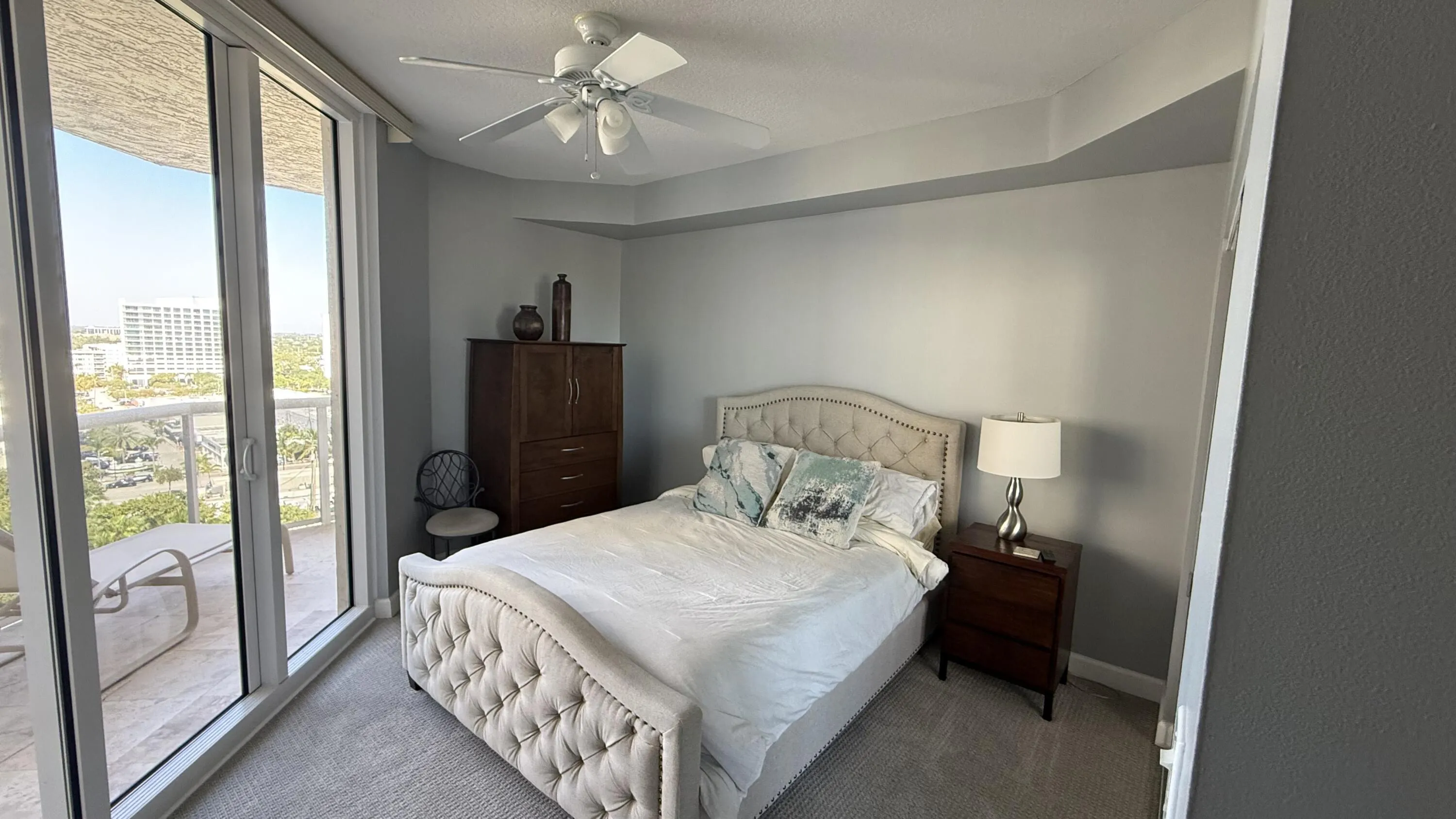 Guest Bedroom with private. bath
