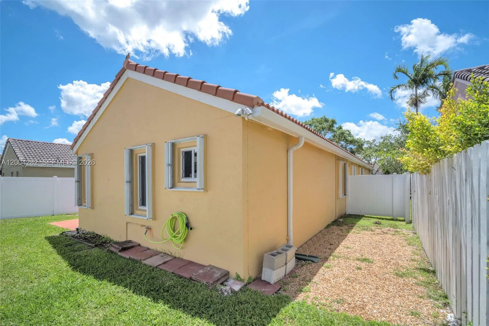 Property photo 35