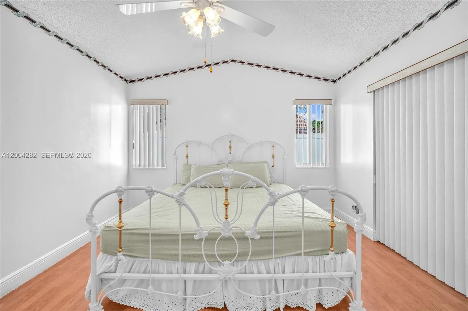 Property photo 34