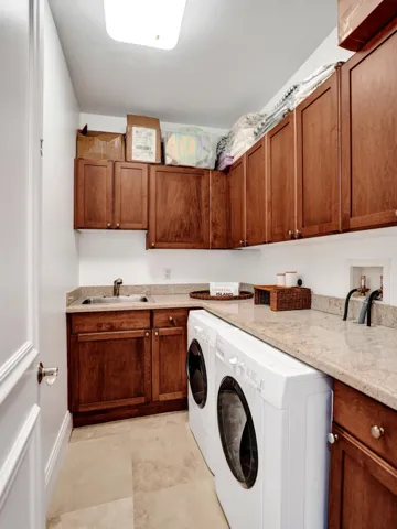 2nd floor laundry with great storage. 1st floor laundry as well
