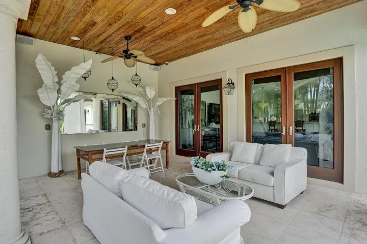 Coverd porch