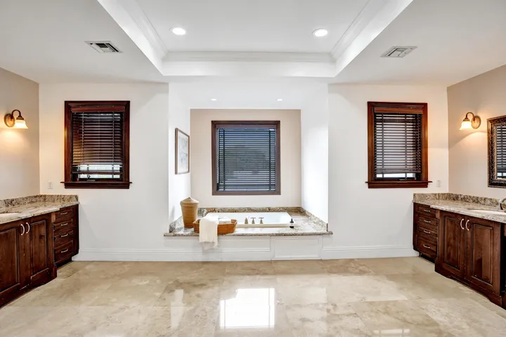 Huge master bath