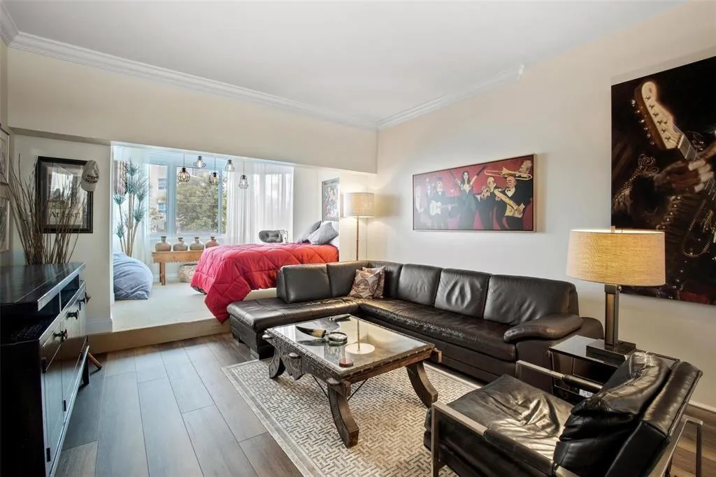 Living rm