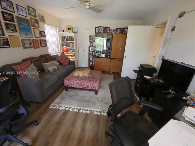 2nd Bedroom